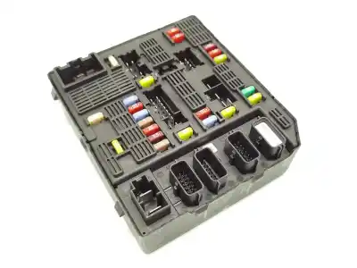 Автозапчастина б/у  для RENAULT SCÉNIC III (JZ0/1_)  Посилання на OEM IAM 284B62342R  