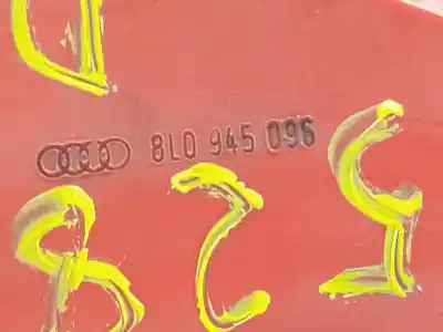 Автозапчастина б/у правий ліхтар для audi a3 (8l) 1.9 tdi посилання на oem iam   