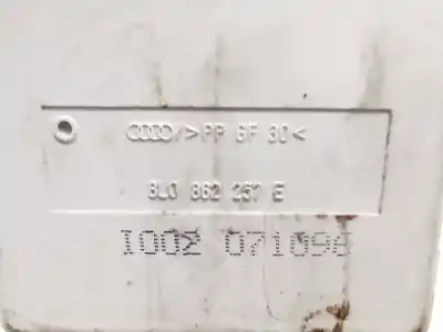 Second-hand car spare part central locking pump for audi a3 (8l1) 1.8 oem iam references 8l0862257e  