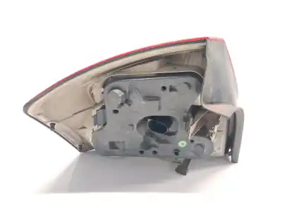 Second-hand car spare part right tailgate light for audi a4 b6 (8e2) 1.9 tdi quattro oem iam references 8e0945096  