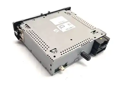 Pezzo di ricambio per auto di seconda mano impianto audio / radio cd per renault megane iii fastback (bz0/1_, b3_) 1.5 dci (bz0c) riferimenti oem iam 281153266r  