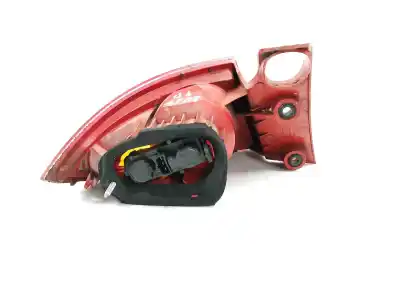 Second-hand car spare part right tailgate light for seat leon (1p1) 1.9 tdi oem iam references 1p0945096f  