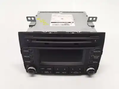 Peça sobressalente para automóvel em segunda mão SISTEMA DE ÁUDIO / RÁDIO CD por KIA SPORTAGE III (SL) 1.6 GDI Referências OEM IAM 961503U010  