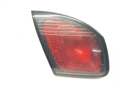 Автозапчастина б/у центральний задній ламп для nissan primera hatchback (p11) 1.8 16v посилання на oem iam 265559f610