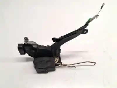 Recambio de automóvil de segunda mano de CERRADURA PUERTA DELANTERA IZQUIERDA para TOYOTA RAV 4 II (_A2_) 2.0 D 4WD (CLA20_, CLA21_) referencias OEM IAM   