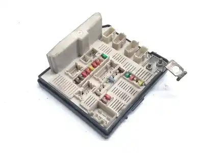 Pezzo di ricambio per auto di seconda mano scatola relè/fusibili per renault kangoo / grand kangoo ii (kw0/1_) 1.5 dci riferimenti oem iam 8200451902d