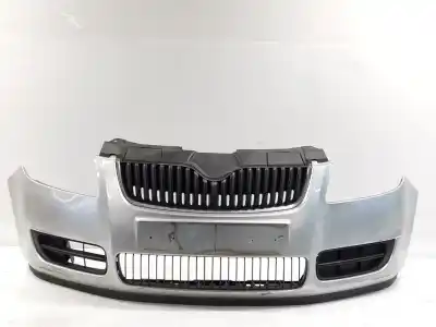 Pièce détachée automobile d'occasion LE PARE-CHOC AVANT pour SKODA ROOMSTER (5J7) 1.2 Références OEM IAM   