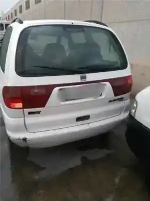 Pezzo di ricambio per auto di seconda mano Sensore di livello del carburante per SEAT ALHAMBRA (7V8) 1.9 TDI Riferimenti OEM IAM   