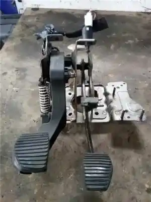 Автозапчастина б/у ПЕДАЛЬ ЗЦЕПЛЕННЯ для PEUGEOT 307 (S1) 1.6 16V CAT Посилання на OEM IAM   