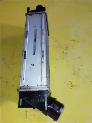 Recambio de automóvil de segunda mano de INTERCOOLER para PEUGEOT 308 1.6 16V HDi FAP referencias OEM IAM 992507ME  