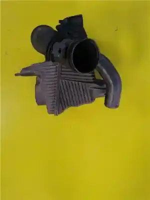 Recambio de automóvil de segunda mano de FILTRO AIRE para RENAULT MEGANE II BERLINA 5P 1.6 16V referencias OEM IAM   