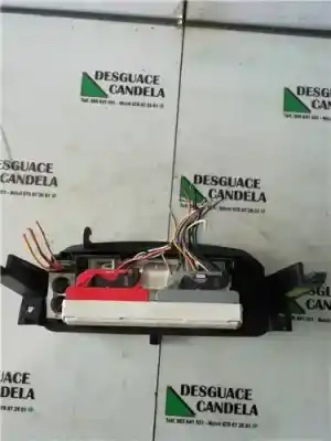 Pièce détachée automobile d'occasion ÉCRAN MULTIFONCTIONS pour RENAULT CLIO II (BB_, CB_) 1.9 D (B/CB0E, BB0J) Références OEM IAM   