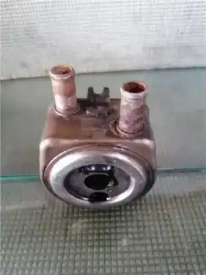 Pezzo di ricambio per auto di seconda mano RADIATORE OLIO MOTORE per CITROEN C4 BERLINA 1.6 16V HDi Riferimenti OEM IAM   
