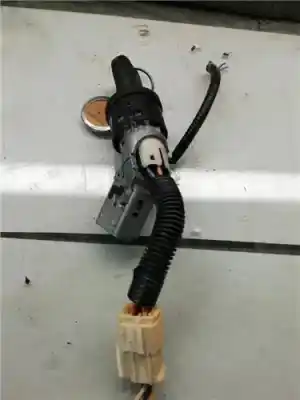 Peça sobressalente para automóvel em segunda mão CANHÃO DE IGNIÇÃO por CITROEN C1 (PM_, PN_) 1.0 Referências OEM IAM   