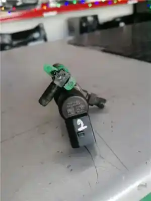 Peça sobressalente para automóvel em segunda mão INJETOR por FORD C-MAX (CB7) (2010->) 1.6 Titanium [1.6 Ltr. - 85 kW TDCi CAT] Referências OEM IAM   