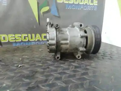 Peça sobressalente para automóvel em segunda mão compressor de ar condicionado a/a a/c por renault clio iii confort expression referências oem iam 8200651251  06150112762