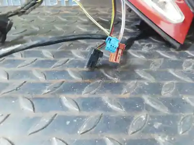 Peça sobressalente para automóvel em segunda mão espelho retrovisor esquerdo por citroen c4 picasso exclusive plus referências oem iam 96819905xt  