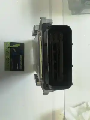 Автозапчасти б/у электронный модуль за mazda cx-7 (er) 2.2 turbodiesel cat ссылки oem iam 0281020137 1039537173 r2ax18701f