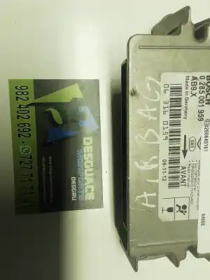 Peça sobressalente para automóvel em segunda mão centralina de airbag por renault clio iii 2.0 16v referências oem iam 8200645161 063160159 0285001959