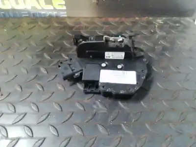 İkinci el araba yedek parçası ARKA SAG KAPI KILIDI için RENAULT LATITUDE  OEM IAM referansları 825020013R  