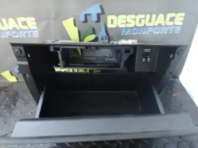 Автозапчастина б/у бардачок для seat leon (5f1) style connect посилання на oem iam 5f1857095f  
