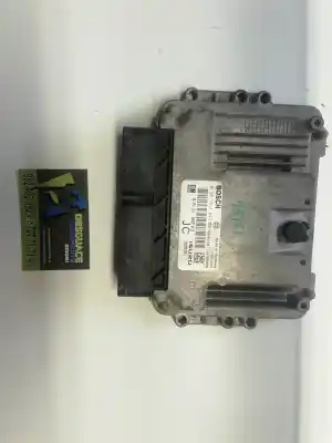 Peça sobressalente para automóvel em segunda mão centralina de motor uce por opel astra h sedán (a04) 1.7 cdti (l69) referências oem iam 02810147643