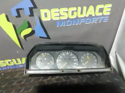 Pièce détachée automobile d'occasion COMPTEUR DE VITESSE TABLEAU DE BORD pour MERCEDES-BENZ CLASE C (W201) BERLINA  Références OEM IAM 87001131  