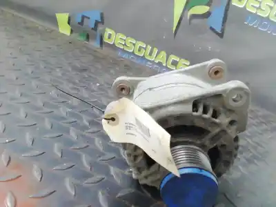 Peça sobressalente para automóvel em segunda mão alternador por renault clio iii confort expression referências oem iam 8200660033  0124425071