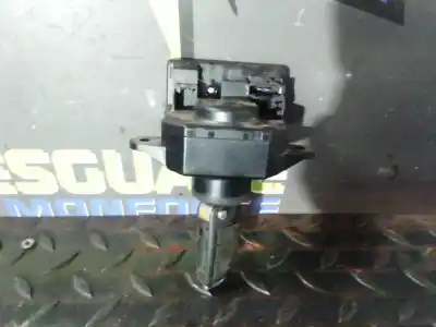 Second-hand car spare part ignition switch for audi a6 berlina (4f2) 2.0 tdi [2.0 ltr. - 103 kw tdi] oem iam references 4f0909131d  