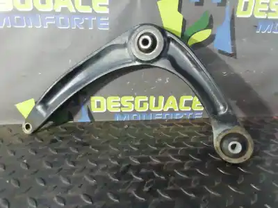 Peça sobressalente para automóvel em segunda mão Braço De Suspensão Inferior Dianteiro Direito por CITROEN C4 PICASSO Business Class Referências OEM IAM 566792  