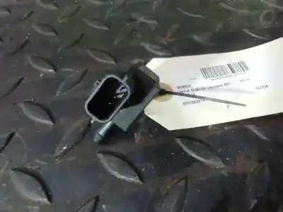 Peça sobressalente para automóvel em segunda mão sensor por dacia duster laureate 4x4 referências oem iam 8201043914  