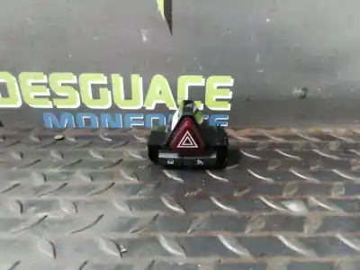 Peça sobressalente para automóvel em segunda mão Interruptor 4 Piscas - Emergência por OPEL CORSA D 1.0 12V CAT (A 10 XEP / LDB) Referências OEM IAM 13189529  