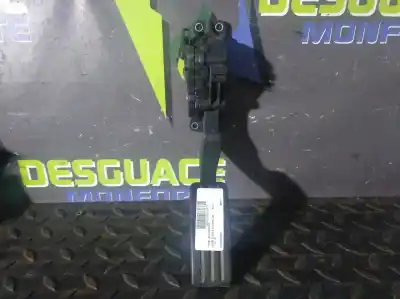 Second-hand car spare part accelerator pedal for dacia duster laureate 4x4 oem iam references 8200386506d