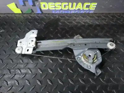 Second-hand car spare part rear left window regulator for dacia duster laureate 4x4 oem iam references 8200733833d  