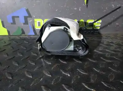 Peça sobressalente para automóvel em segunda mão cinto de segurança traseiro direito por dacia duster laureate 4x4 referências oem iam 8200751262  