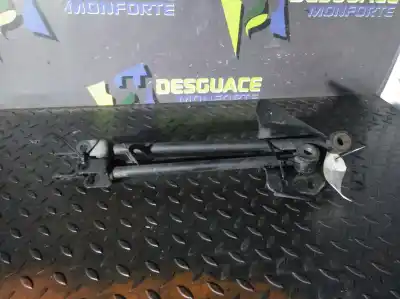 Second-hand car spare part rear left stay for dacia duster laureate 4x4 oem iam references 8200839124 8200839119 8200839107