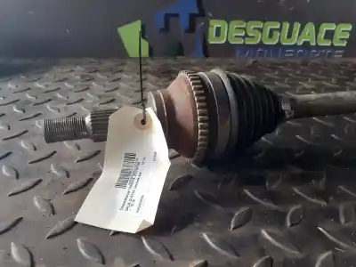 Peça sobressalente para automóvel em segunda mão transmissão traseira esquerda por dacia duster laureate 4x4 referências oem iam 8200939996  