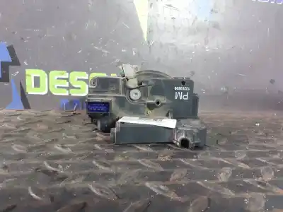 Second-hand car spare part left front door lock for opel combo cargo oem iam references 13203899  