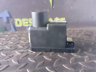 Second-hand car spare part CENTRAL LOCKING PUMP for AUDI A6 AVANT (C4)  OEM IAM references 4A0862257C  