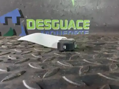 Peça sobressalente para automóvel em segunda mão Botão / Interruptor Elevador Vidro Dianteiro Direito por RENAULT LAGUNA II (BG0) 1.9 dCi Diesel CAT Referências OEM IAM 2808202  8200317