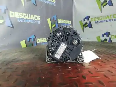 Peça sobressalente para automóvel em segunda mão Alternador por RENAULT LAGUNA II (BG0) 2.0 dCi Diesel CAT Referências OEM IAM 8200404459D 405111038 TG15C058