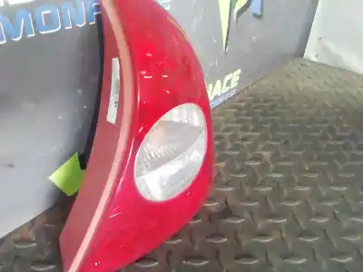 Автозапчастина б/у правий ліхтар для renault clio ii fase ii (b/cb0) authentique посилання на oem iam 8200071414  
