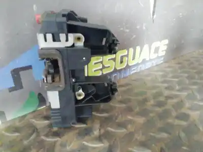 Second-hand car spare part right side door lock for opel combo cargo oem iam references 13157757  