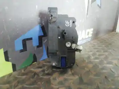 Second-hand car spare part front right door lock for opel combo cargo oem iam references 13154792  