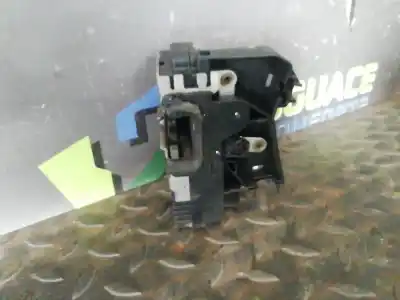 Second-hand car spare part front right door lock for opel combo cargo oem iam references 13154792  