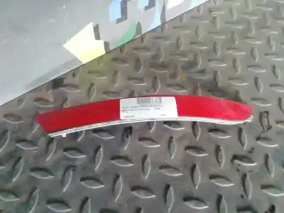 Pièce détachée automobile d'occasion Pare-chocs De Feu Arrière Droit pour SEAT LEON (1P1) Reference Références OEM IAM 1P0945106B  