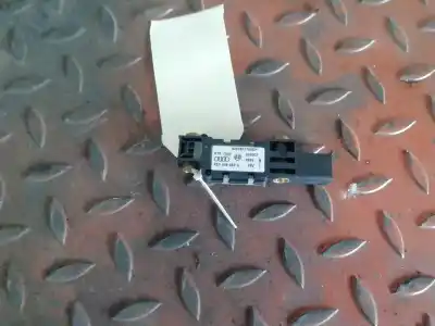 Peça sobressalente para automóvel em segunda mão sensor por audi a4 berlina (8e) 3.0 referências oem iam 8e0959643a  