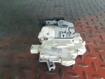 Pezzo di ricambio per auto di seconda mano serratura porta anteriore destra per seat leon (1p1) reference riferimenti oem iam 1p1837016  