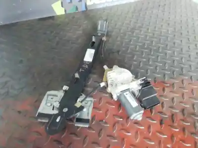 Peça sobressalente para automóvel em segunda mão Elevador De Vidros Traseiro Direito por SEAT LEON (1P1) Reference Referências OEM IAM 1K0959334N 98360033402 983600334