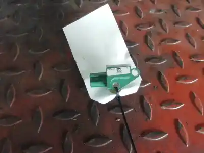 Pezzo di ricambio per auto di seconda mano Sensore per SEAT LEON (1P1) Reference Riferimenti OEM IAM 3C0909606  